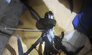 柬埔寨作战用上了光纤的自杀无人机，到底哪里来的技术？